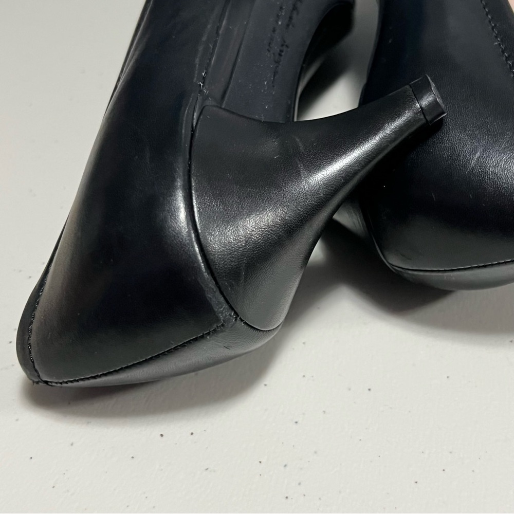 SALVATORE FERRAGAMO Cap Toe Heels with Dust Bag - Picture 9 of 14
